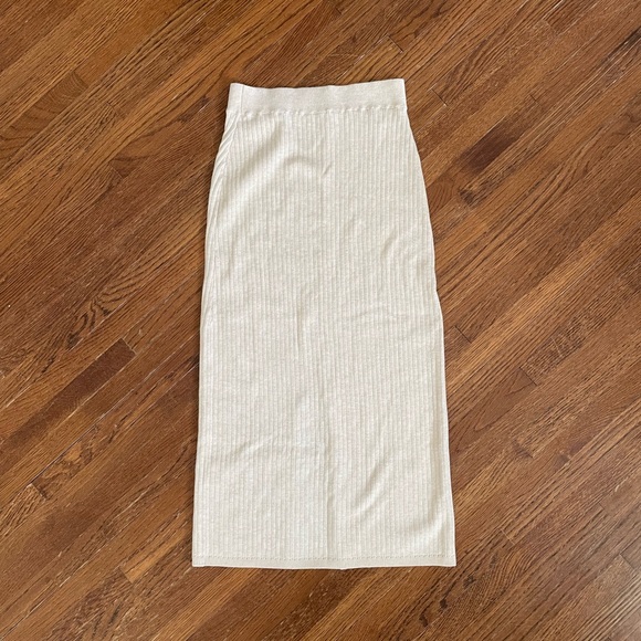 Free People Skyline Midi Skirt in Oatmeal Heather Small - Picture 4 of 8